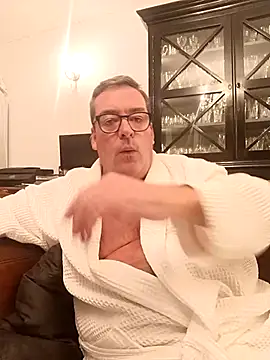 MountJohnXL online show from 04.07.26