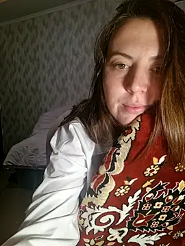 Snapshot of Melenka chatting on 06.27.26 Melenka online show from 06.27.26