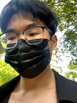 Snapshot of yfx468 chatting on 10.07.25 yfx468 online show from 10.07.25