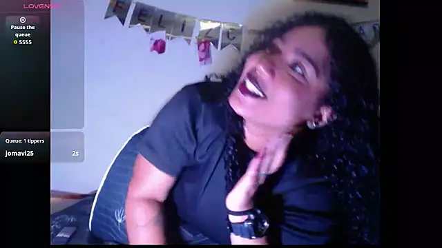 leslycarsson online show from 10.06.25