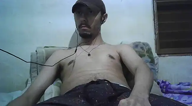 Snapshot of michel1520 chatting on 01.15.25 michel1520 online show from 01.15.25