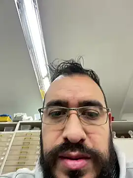 leonardohot1987 online show from 01.14.25