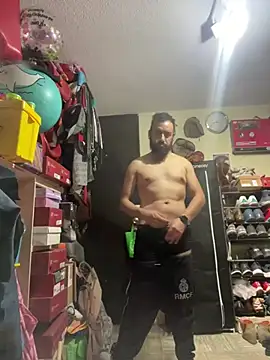 leonardohot1987 online show from 02.28.25