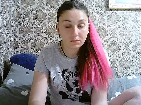 Snapshot of Yuliia30 chatting on 06.23.26 Yuliia30 online show from 06.23.26