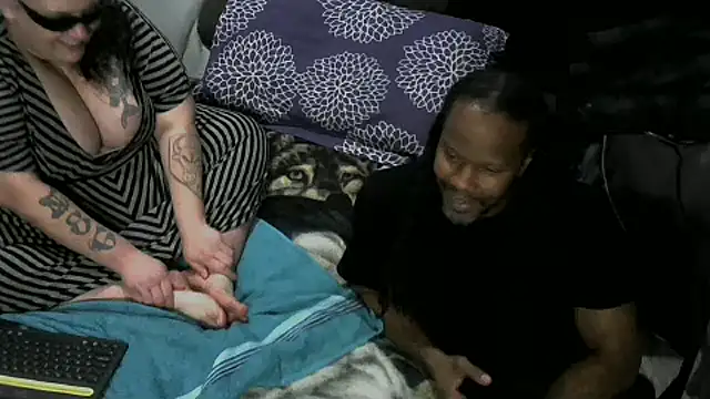 Snapshot of BBC_Dominates_BBW chatting on 01.17.25 BBC Dominates BBW online show from 01.17.25