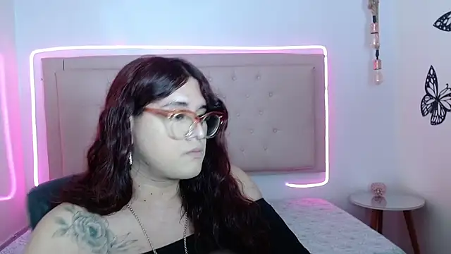 kathepickmanx online show from 10.21.25