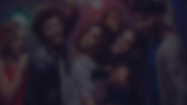 Hey-Cute online show from 01.28.25