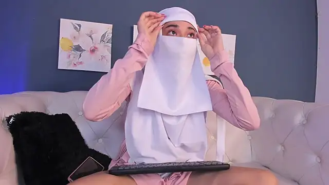 Eva abaad online show from 01.20.25