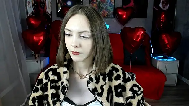 Snapshot of JesssWalker chatting on 02.13.25 JesssWalker online show from 02.13.25