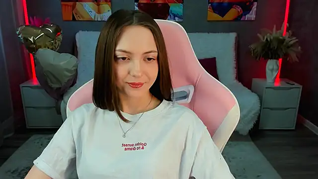 JesssWalker online show from 04.19.26