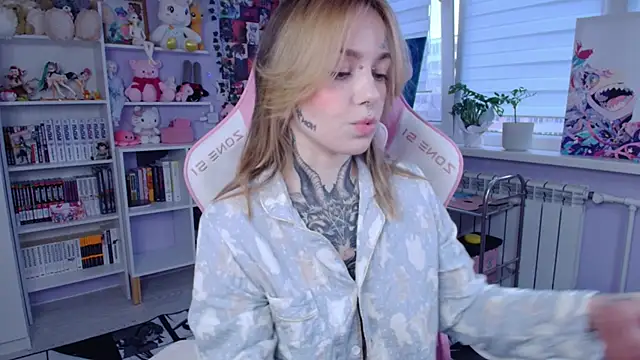 Catharsisi online show from 10.22.25