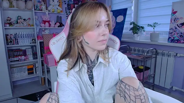 Catharsisi online show from 10.26.25