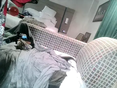 AQuickPhyx online show from 02.14.25