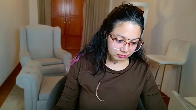 SelenaBlumX online show from 01.17.25