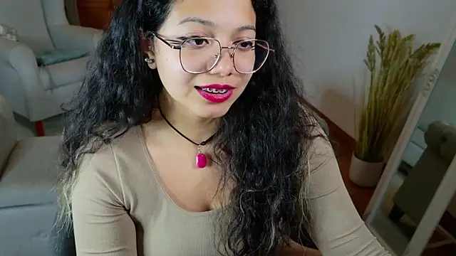 SelenaBlumX online show from 10.10.25