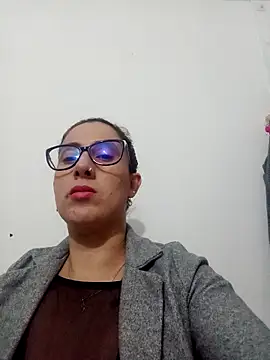 CHARLOTTE 1711 online show from 02.14.25