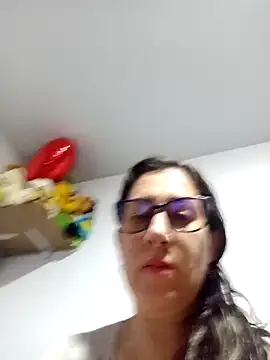 CHARLOTTE 1711 online show from 11.26.25