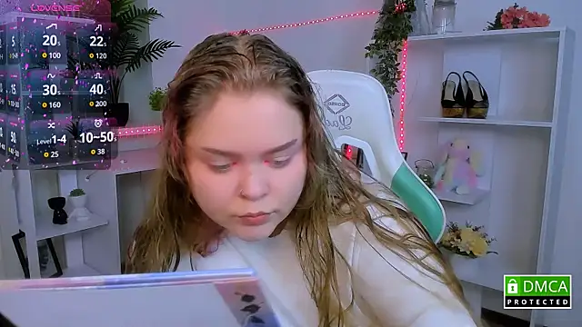 Erica  Alta online show from 11.28.25