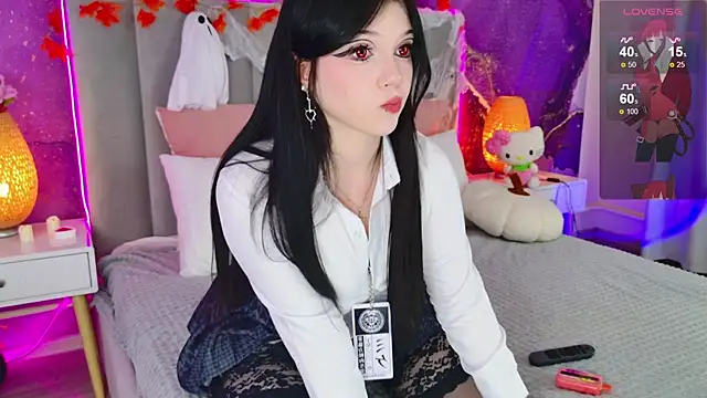 Snapshot of JessicaAddams chatting on 11.01.25 JessicaAddams online show from 11.01.25