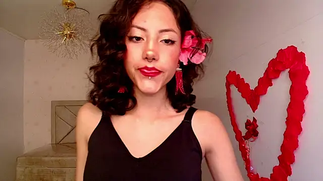 Snapshot of zoe_ch_ chatting on 02.22.25 zoe ch online show from 02.22.25