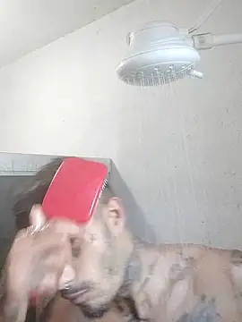 Snapshot of gibbyi777 chatting on 12.16.25 gibbyi777 online show from 12.16.25