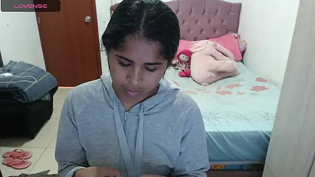 july-feria online show from 10.21.25