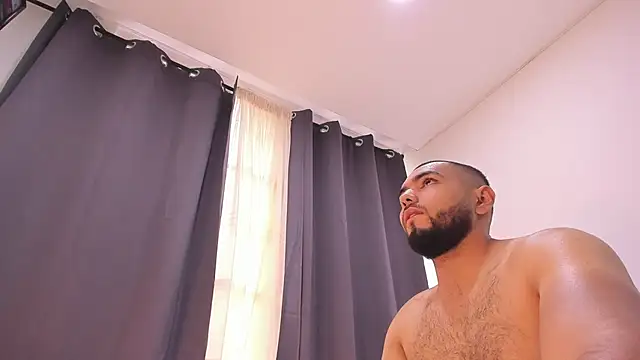 arturguy00 online show from 01.28.25