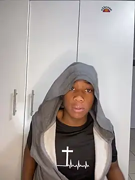 snotLoud online show from 02.14.25