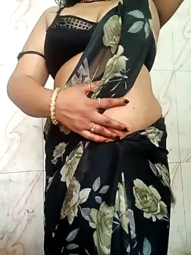 Snapshot of Haseena_Baby chatting on 05.25.26 Haseena Baby online show from 05.25.26