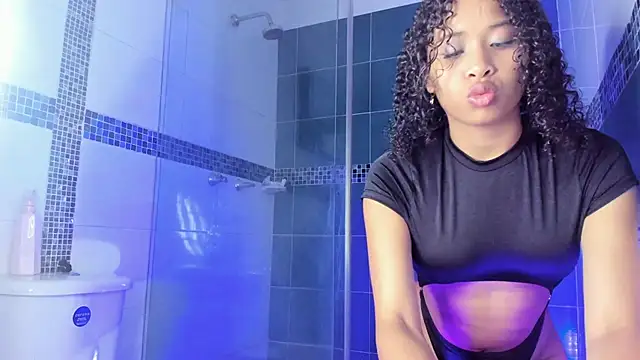 BrigitteRoy  online show from 02.13.25