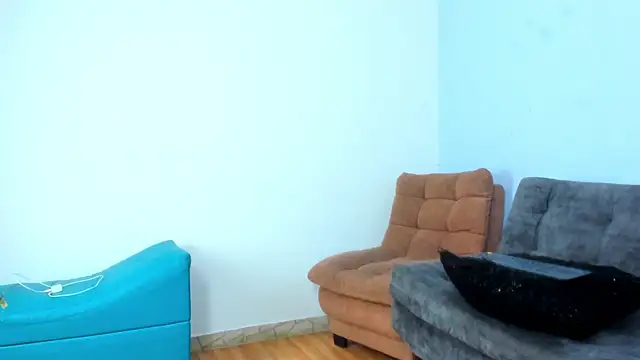 Charlotte curvy  online show from 03.08.25