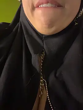 zahra Jalid online show from 04.18.26