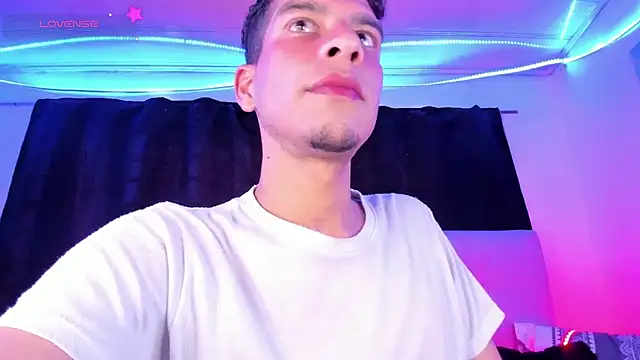 Ethan Boyy online show from 02.05.26