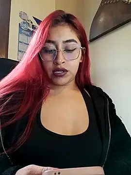 Snapshot of AnonymousGirl chatting on 10.18.25 AnonymousGirl online show from 10.18.25