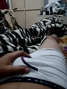 alejo5288 online show from 10.20.25