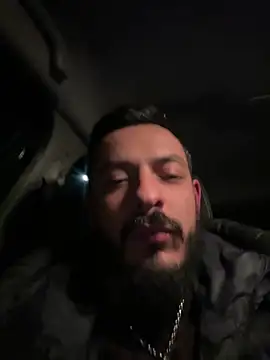 Snapshot of derbyo chatting on 01.14.25 derbyo online show from 01.14.25