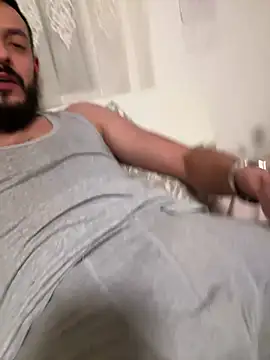 Snapshot of derbyo chatting on 01.16.25 derbyo online show from 01.16.25