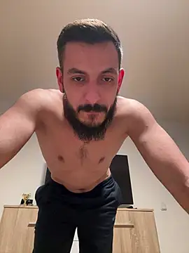 Snapshot of derbyo chatting on 02.11.25 derbyo online show from 02.11.25