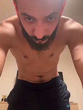 Snapshot of derbyo chatting on 02.12.25 derbyo online show from 02.12.25