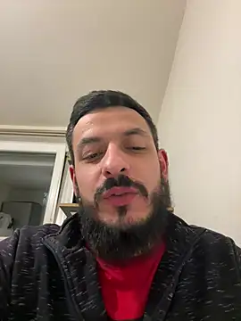 Snapshot of derbyo chatting on 02.22.25 derbyo online show from 02.22.25