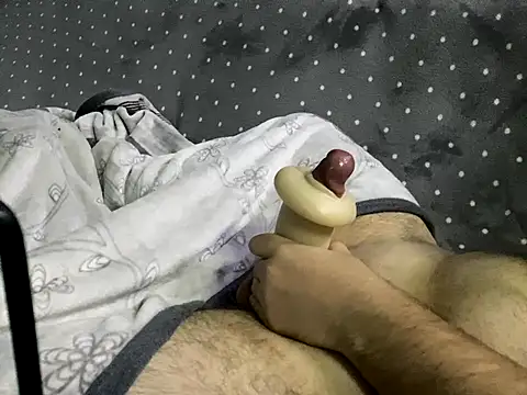 kzzix online show from 10.25.25