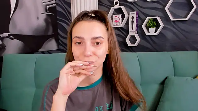 annabishop online show from 02.13.25