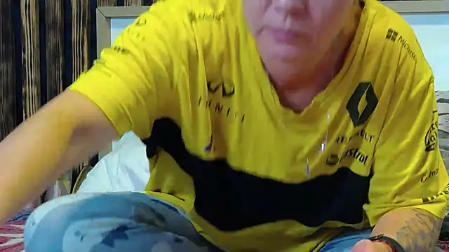 Snapshot of Tory_Lovi chatting on 03.10.25 Tory Lovi online show from 03.10.25