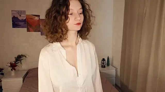 Leya Curly online show from 01.26.25