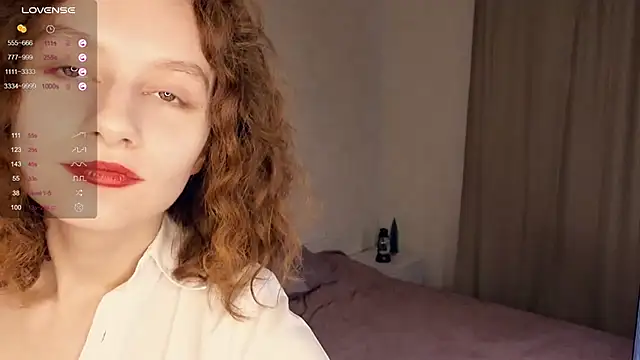 Leya Curly online show from 02.02.25