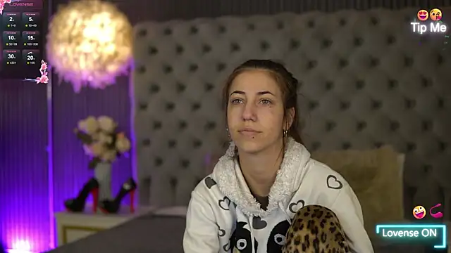 KeylaBlair online show from 03.06.26