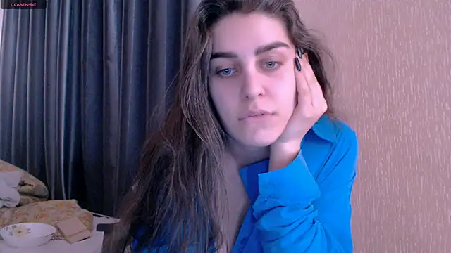  Roselina  online show from 02.19.25