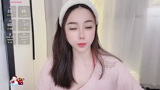 Snapshot of Alano-01 chatting on 02.07.25 Alano-01 online show from 02.07.25