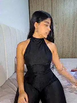 Snapshot of IslaBlaze chatting on 12.03.25 IslaBlaze online show from 12.03.25