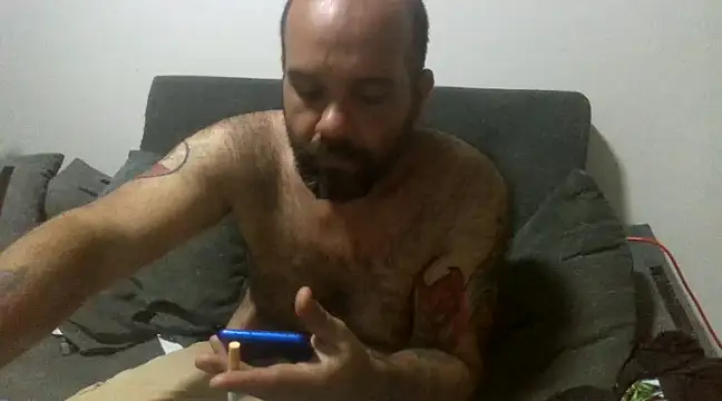 Snapshot of Chubi6669 chatting on 01.22.25 Chubi6669 online show from 01.22.25